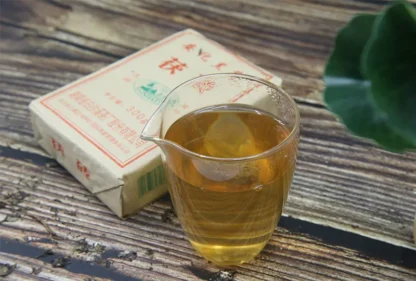 Anhua Baishaxi  Dark Tea with Golden Flower Dark Tea Fu Brick 300g - Image 11